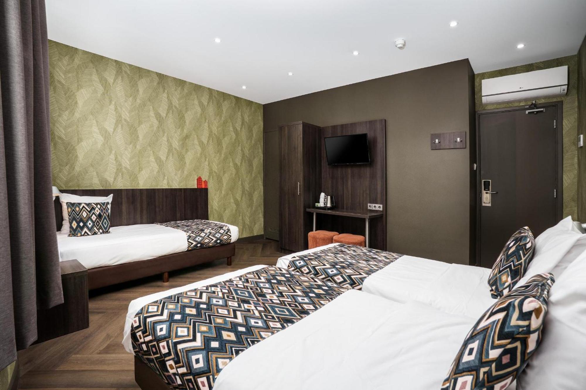 Triple Room,1773665832:JPEG