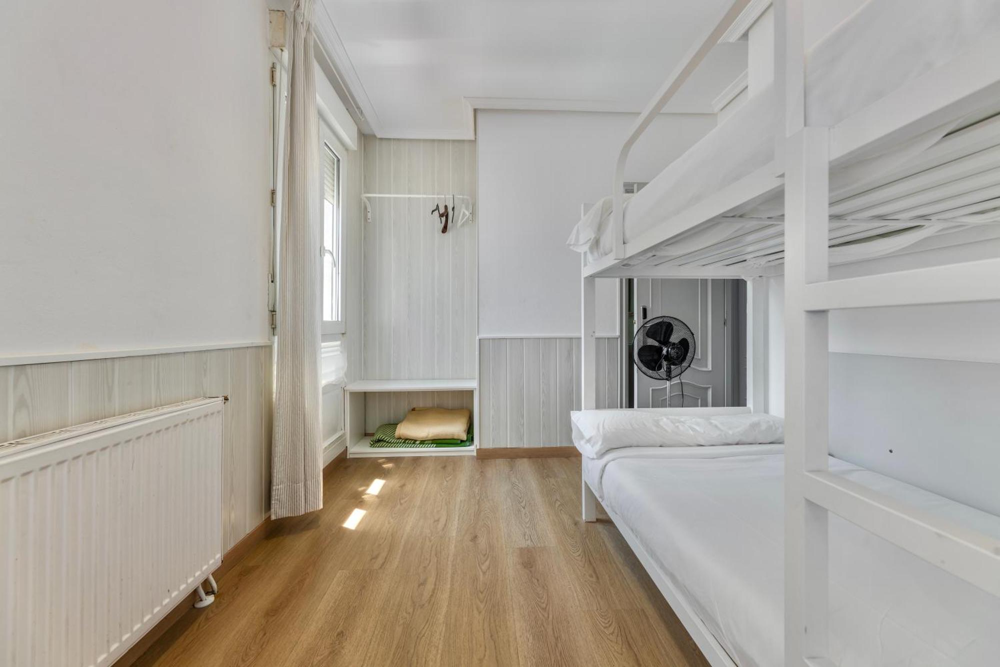 Habitación Cuádruple con baño privado