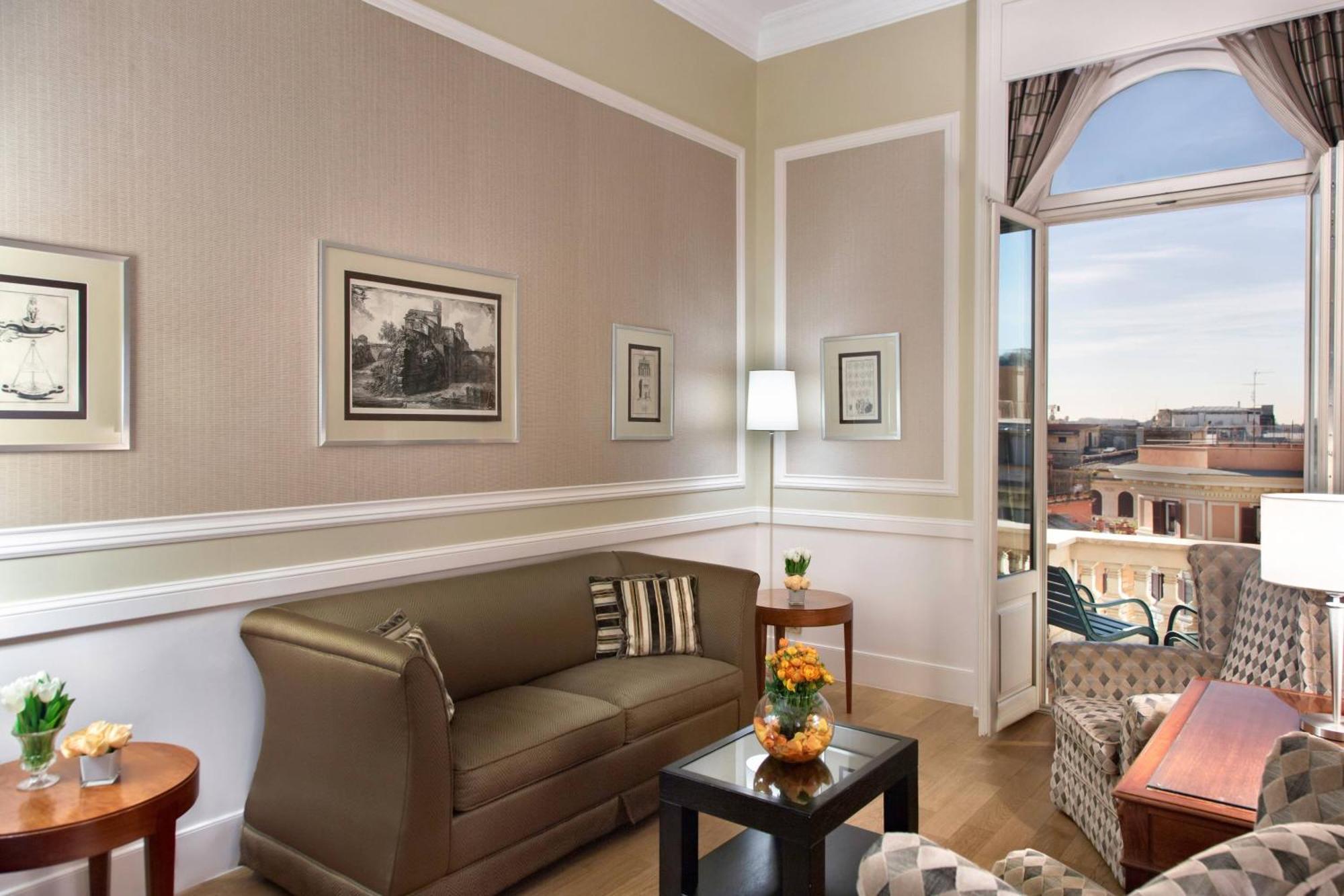 High Floor Suite 1 Bedroom Junior Suite 1 King Sofa bed,1774446136:JPEG