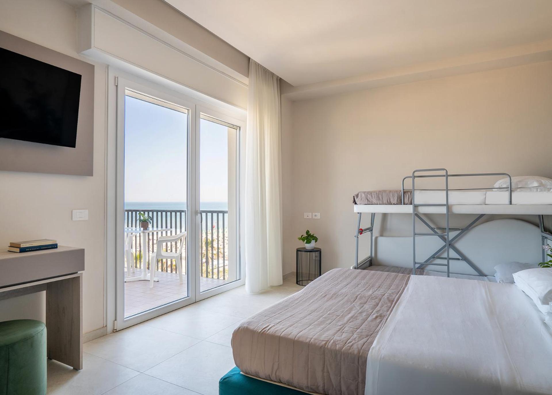 Deluxe Quadruple Room