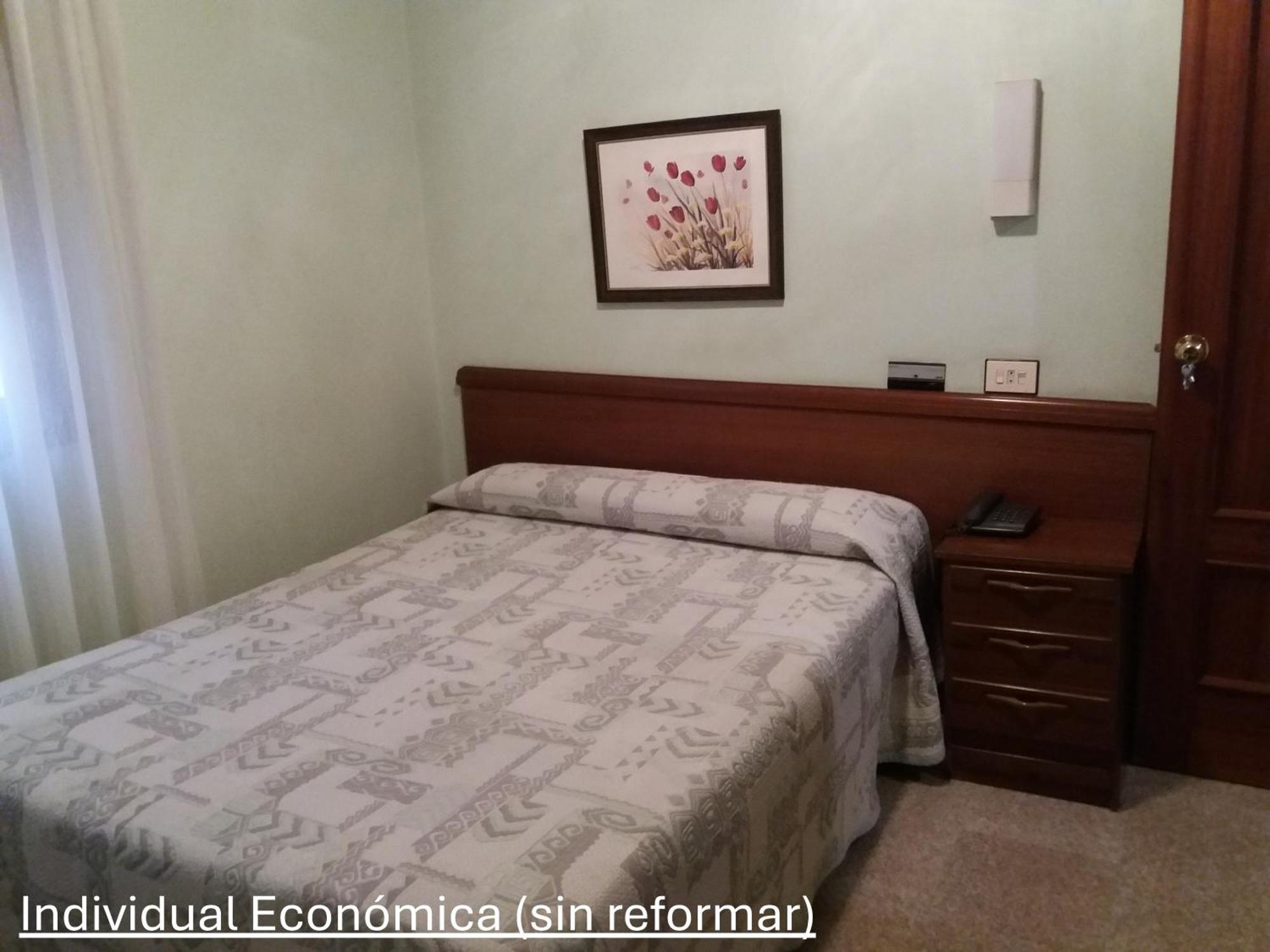 Economy Single Room