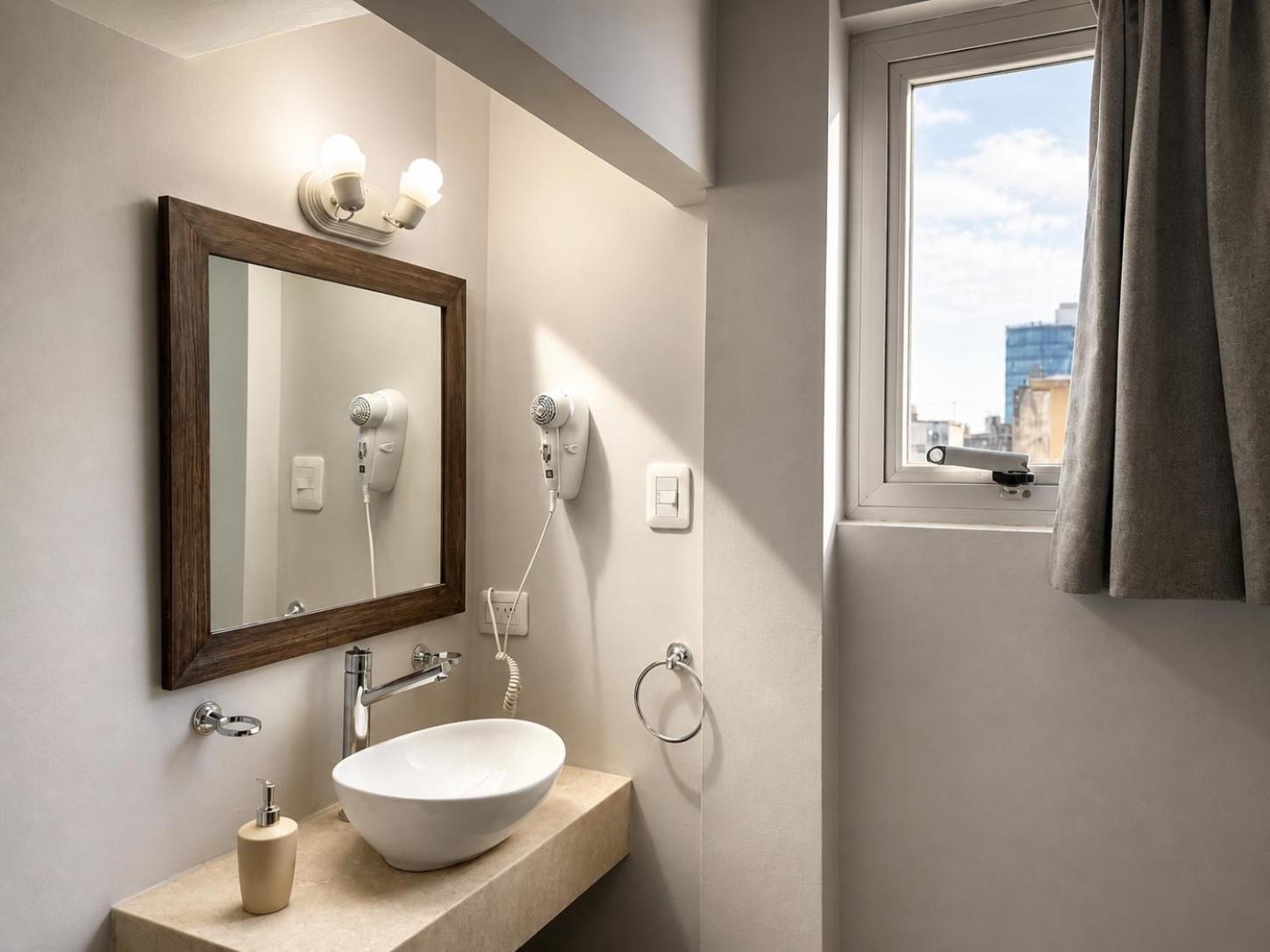 Quarto Quádruplo com Terraço