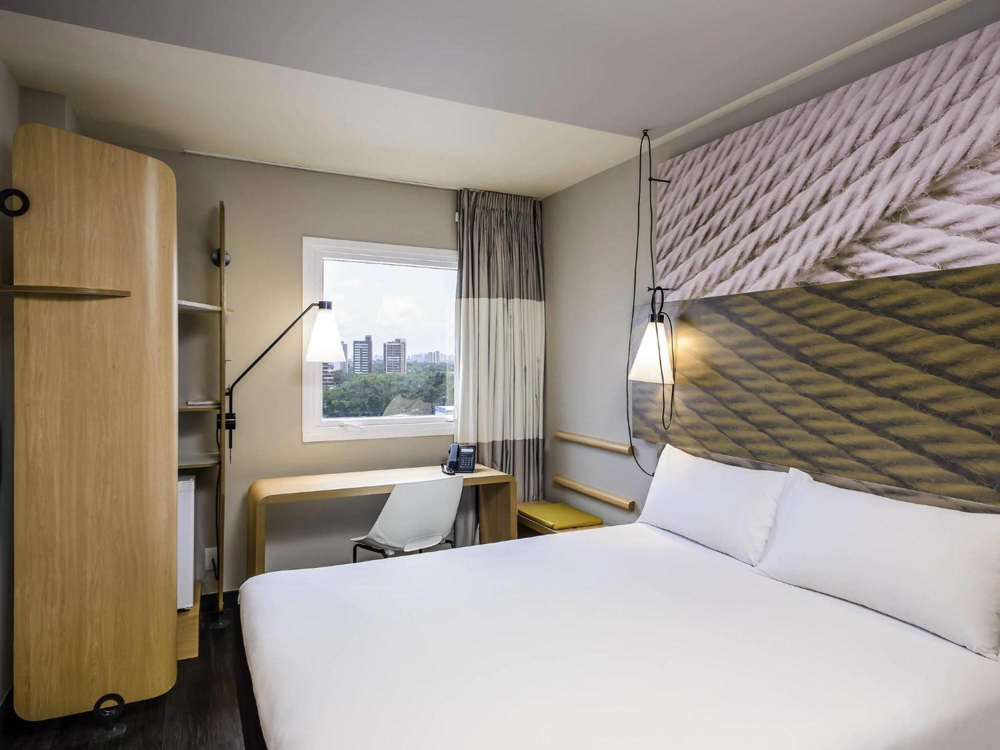 Standard Double Room City Side