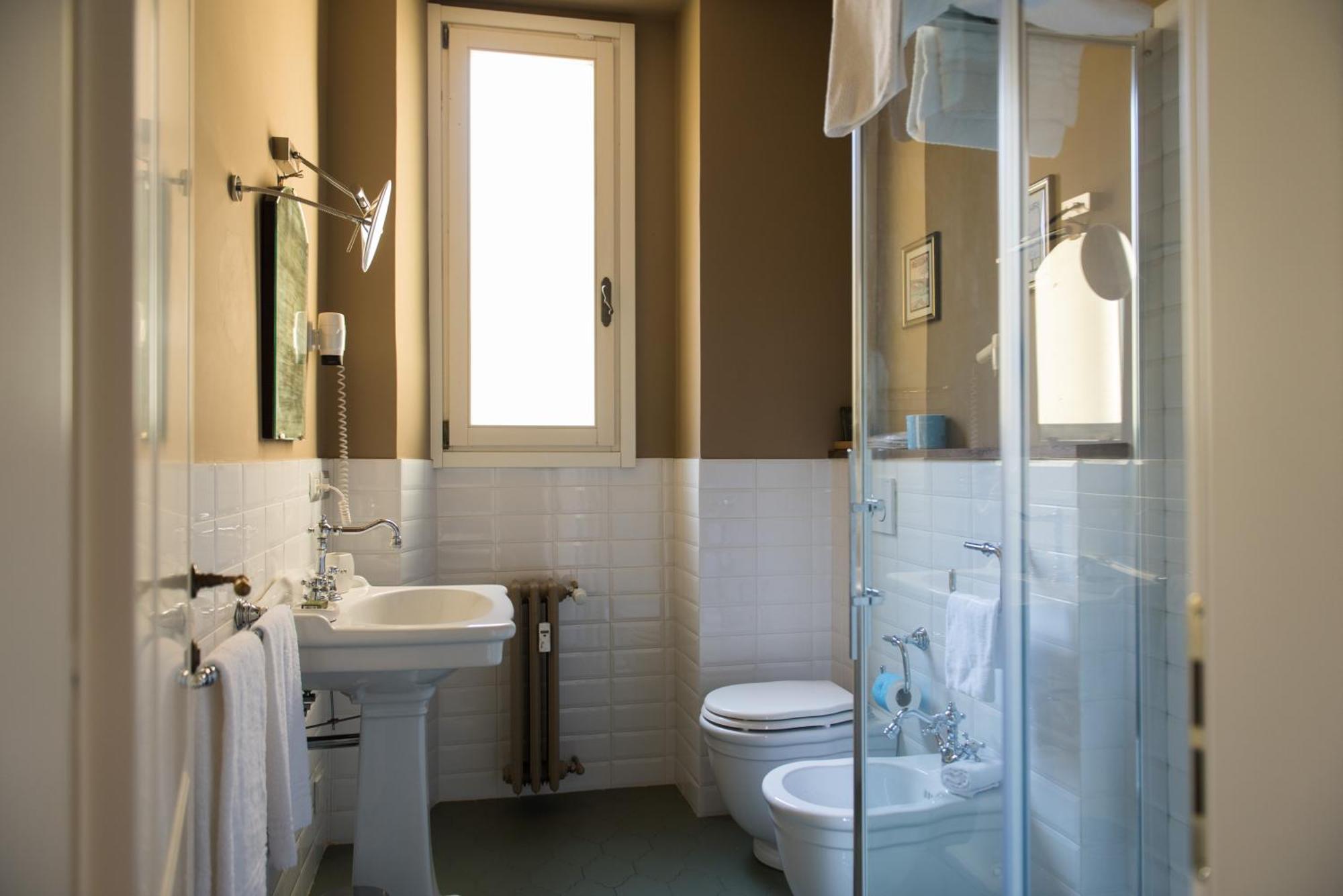 Deluxe Double or Twin Room Garden View