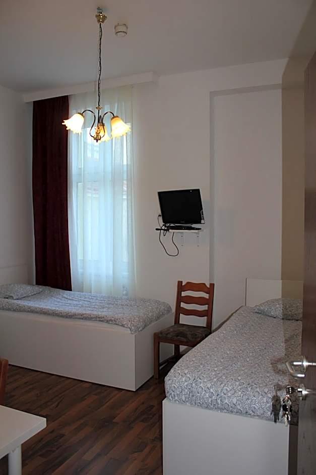 Budget Twin Room