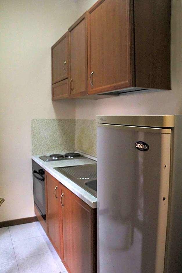 Single Room shared Balcony