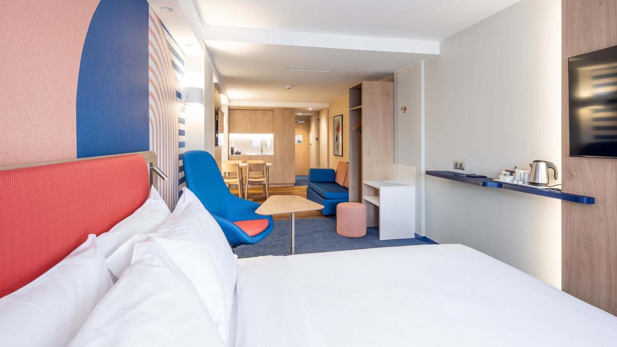 Queen Suite