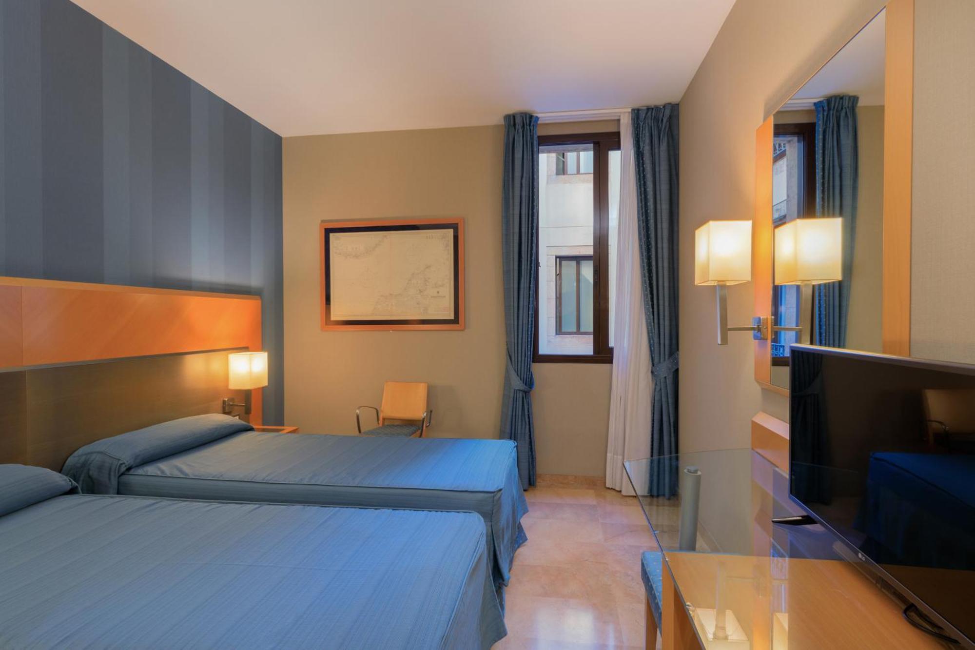 Chambre Double ou Lits Jumeaux