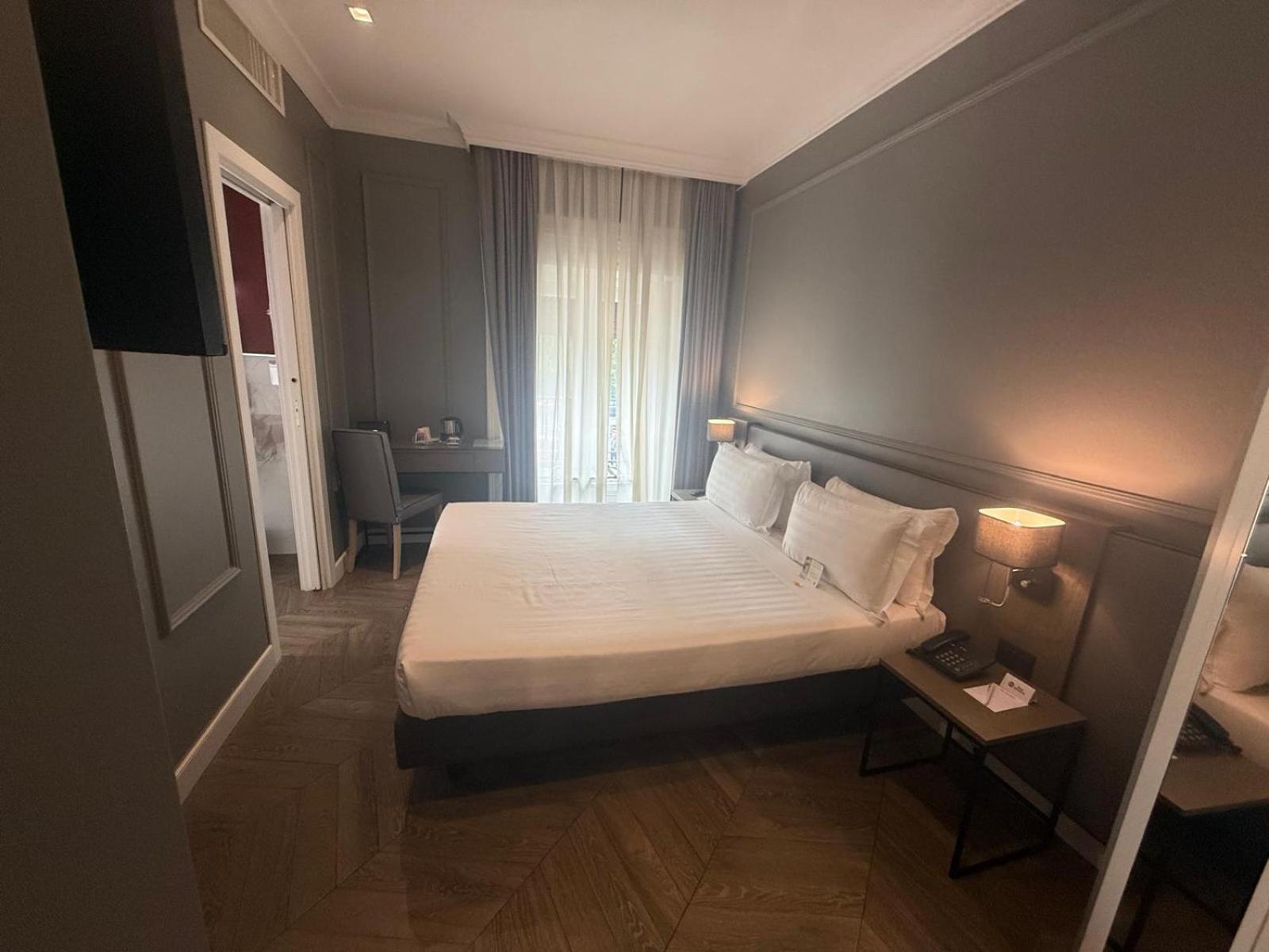 Quarto Superior com Cama Queen-size