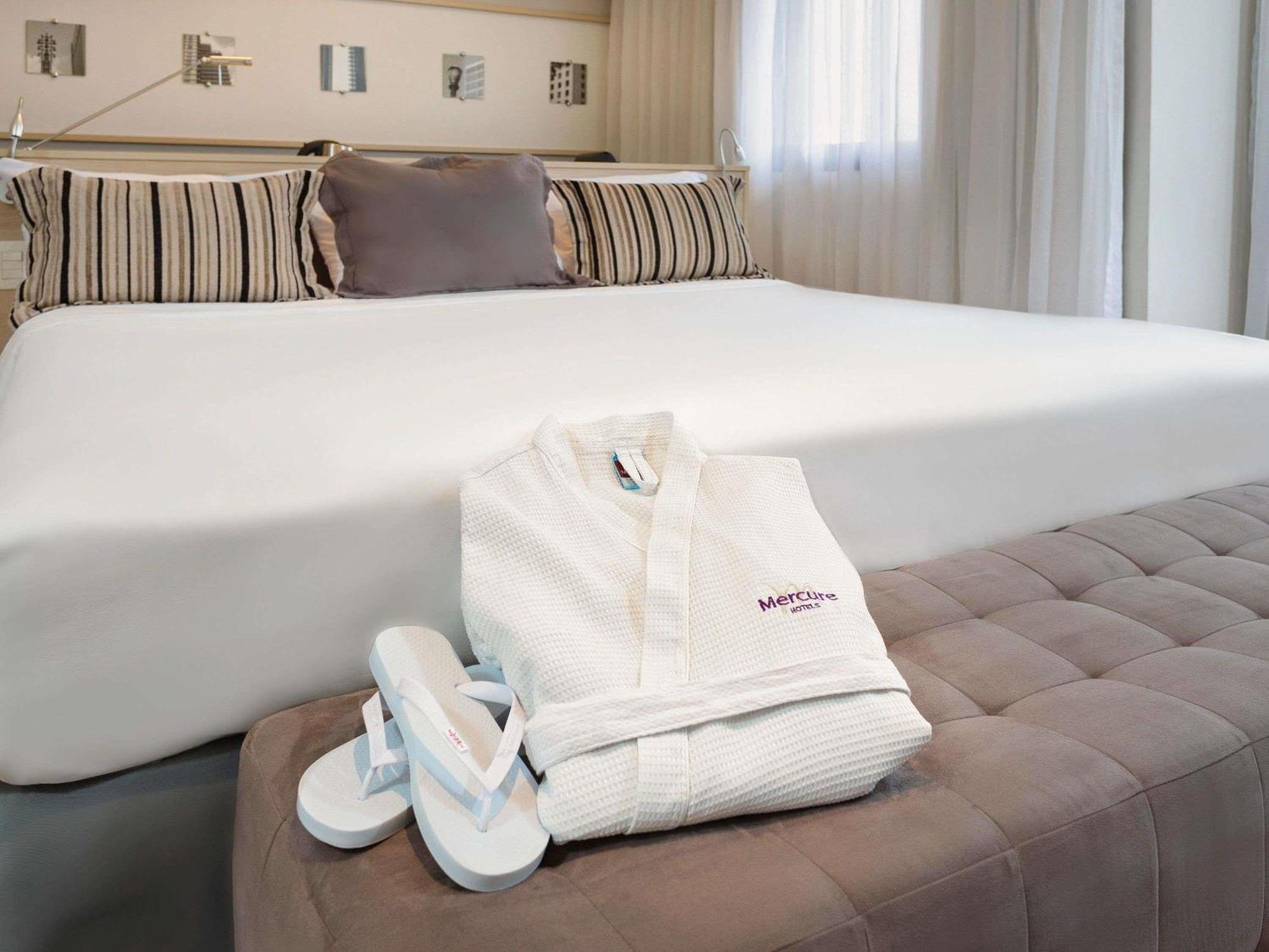 Privilege Room King Size Bed
