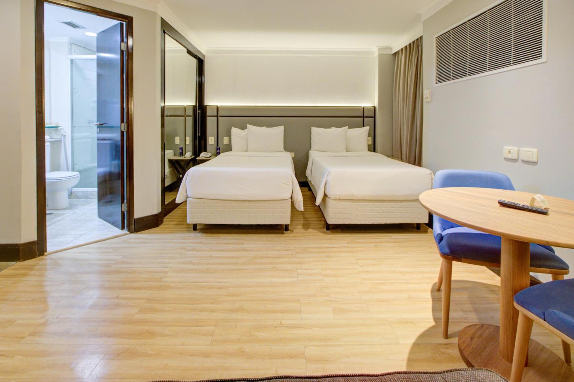 Habitación Doble con baño privado externo