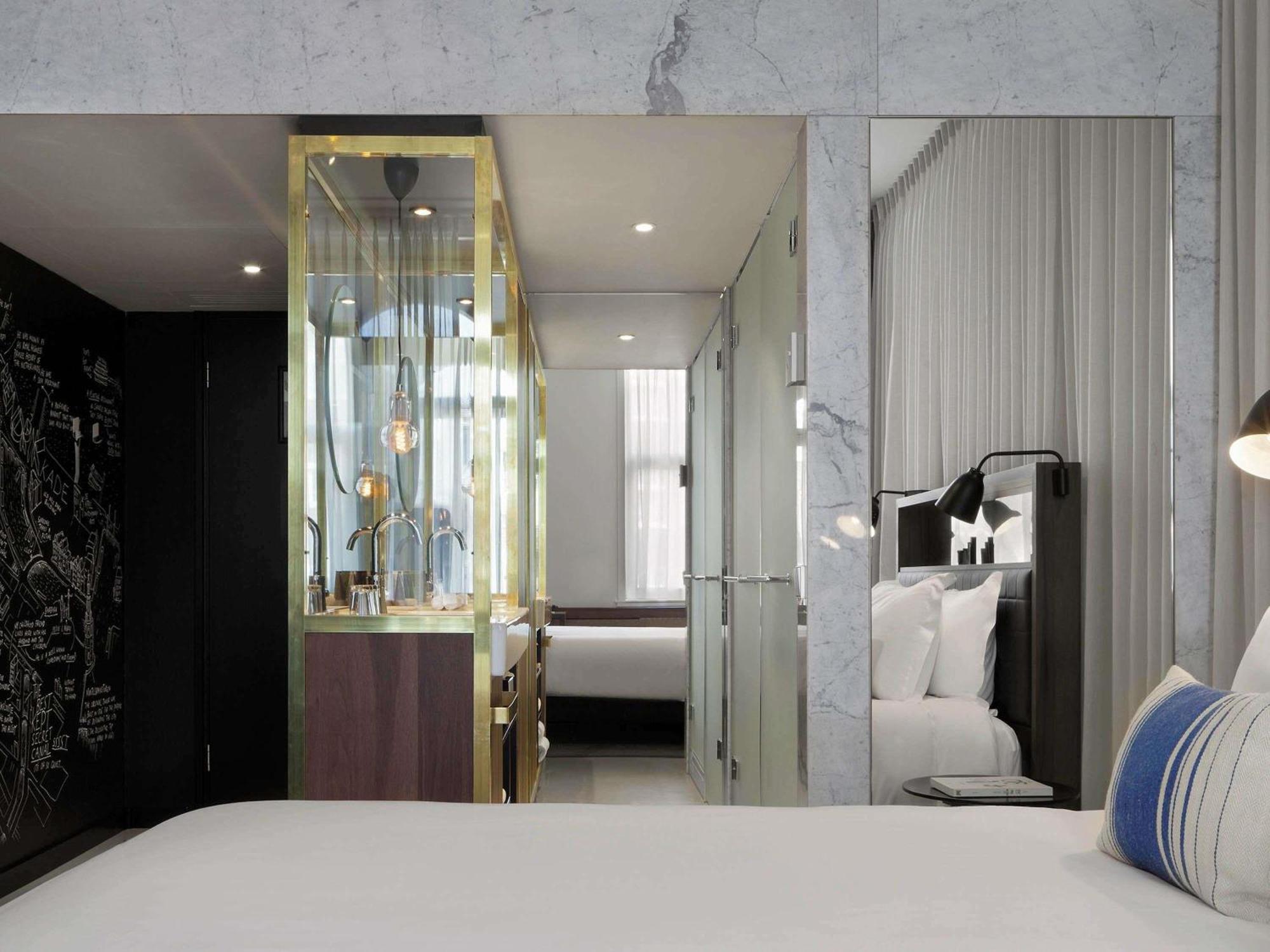 Quarto Superior com Cama King-size