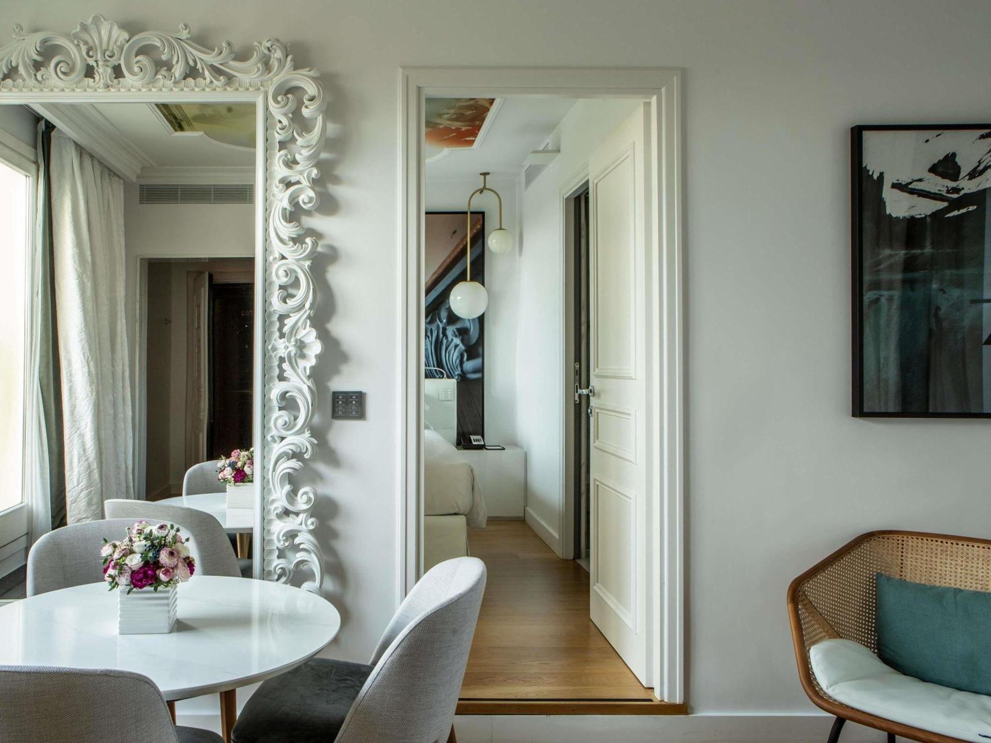 Suite Spa Bath Panoramic Terrace