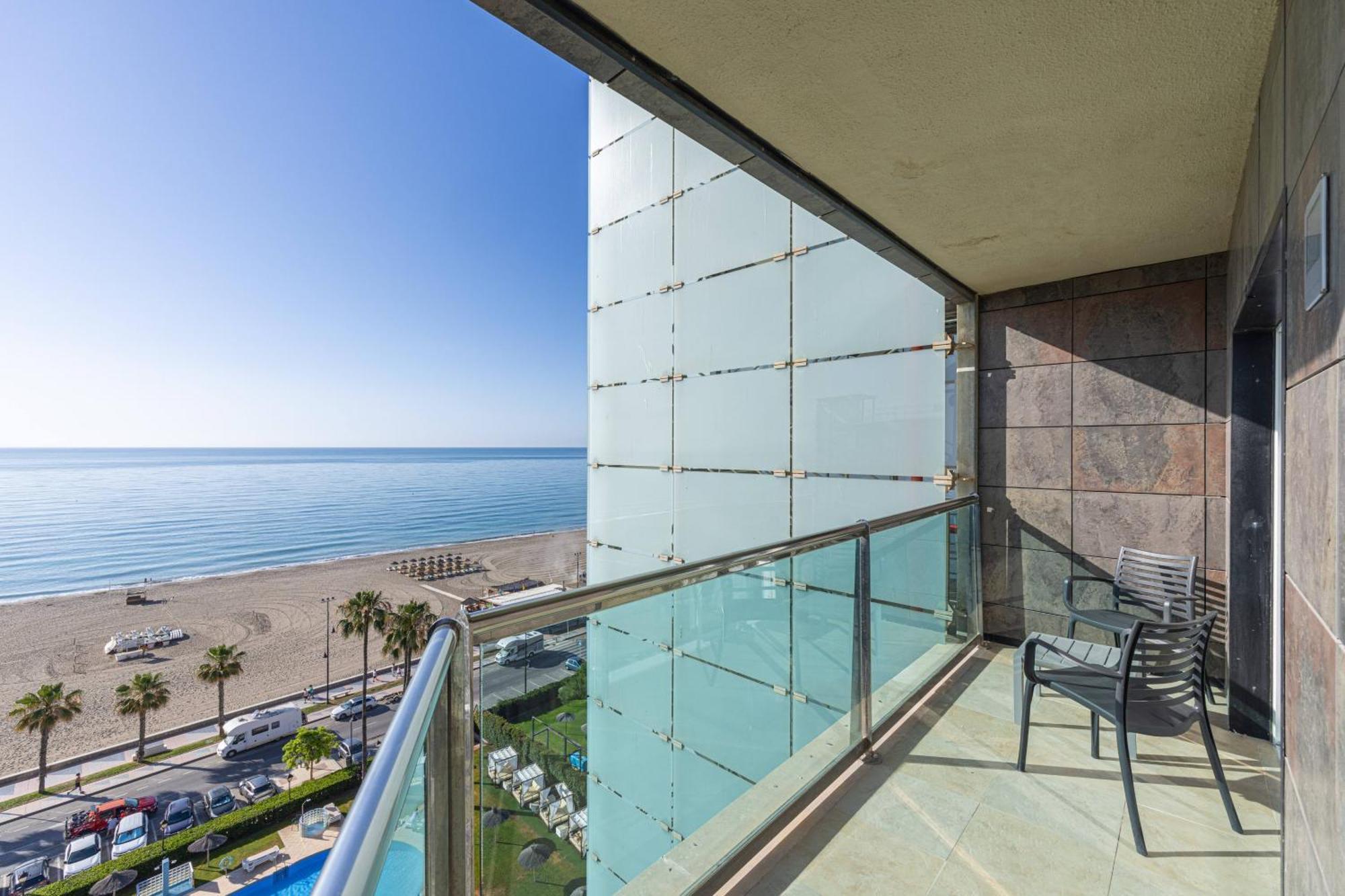 Sol Suite Frontal Sea View
