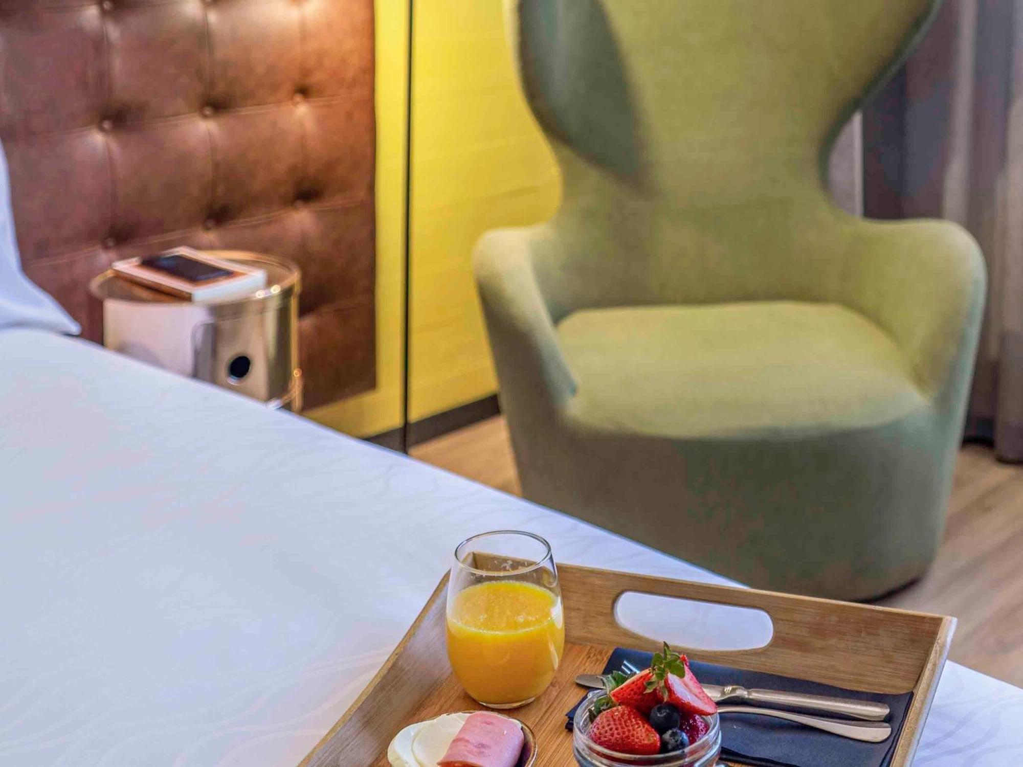 Junior King Suite