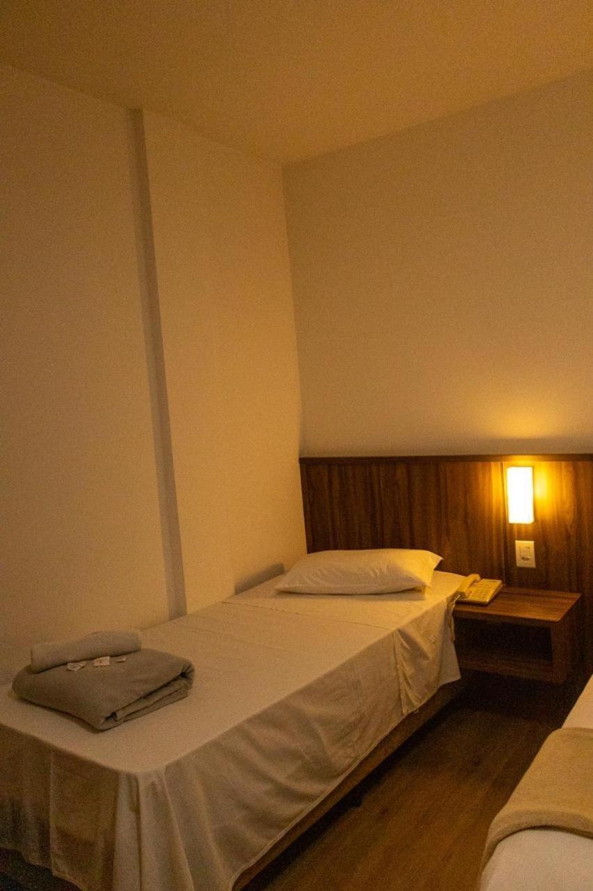 Quarto Duplo Standard