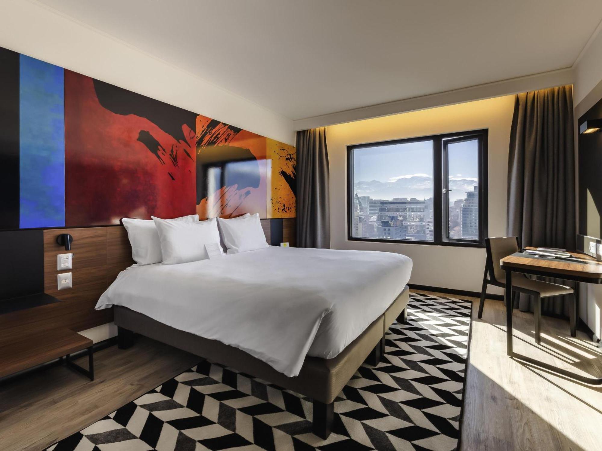 Superior King Suite