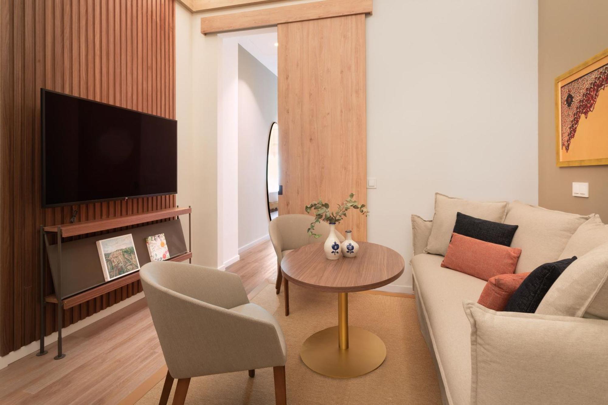 Suite The Level