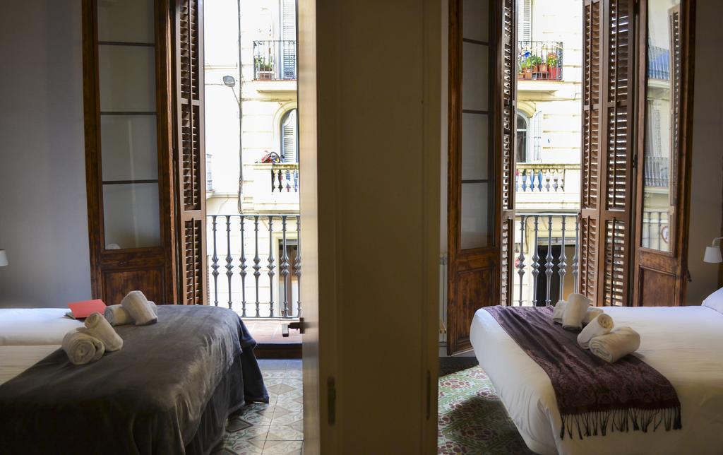 Apartment Balcony,239400377:JPEG
