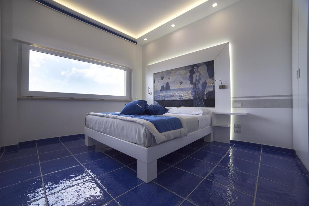 Deluxe Double Room Sea View,187183392:JPEG