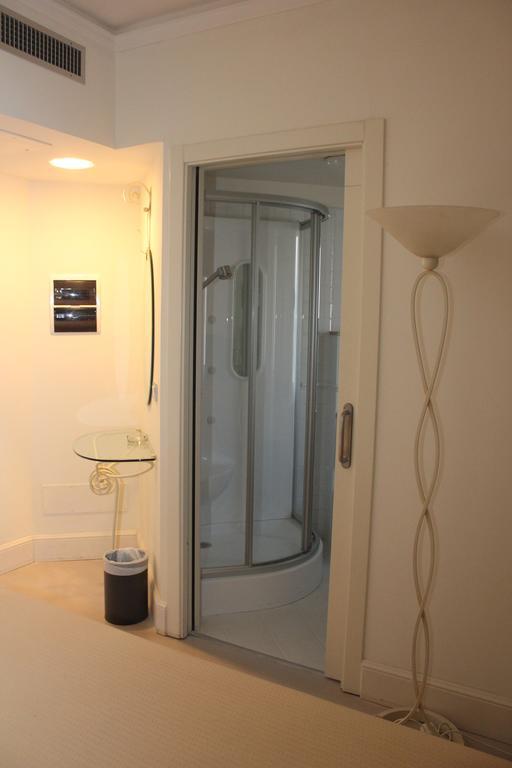Standard Double Room,189455998:JPEG