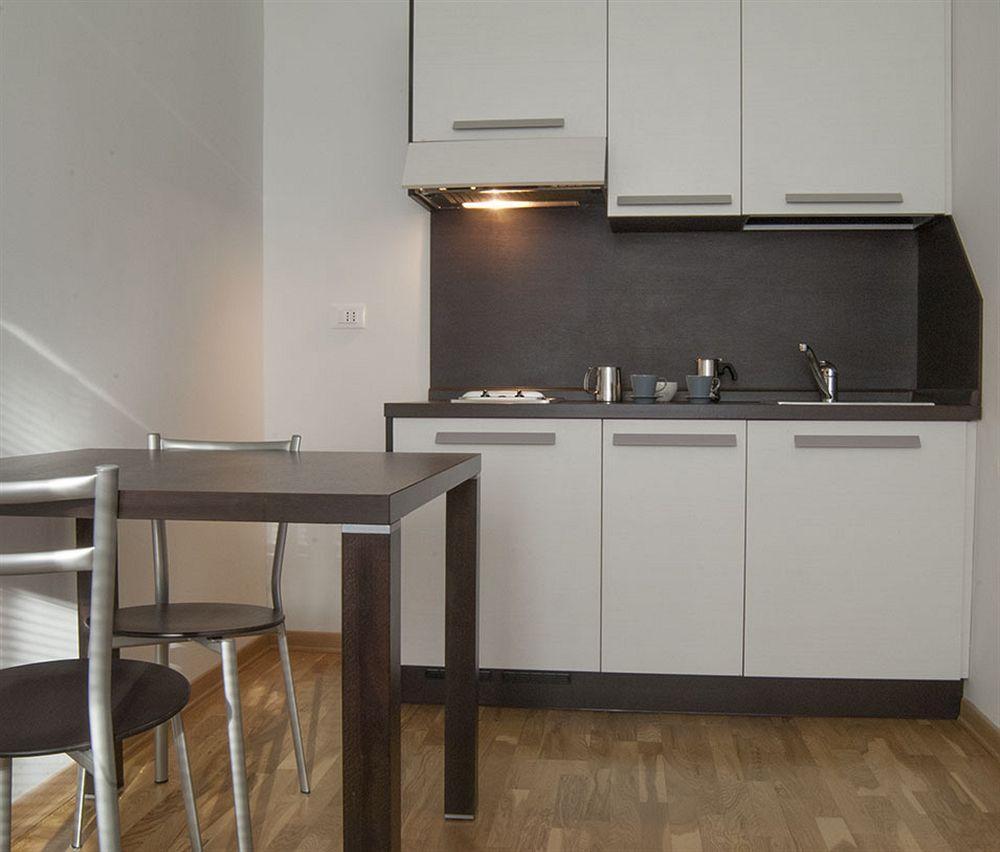 One-Bedroom Apartment,27174902:JPEG