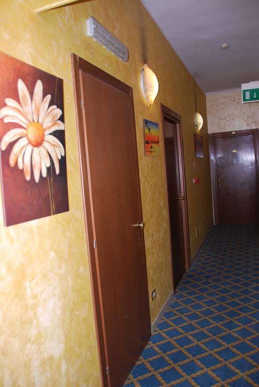 Standard Apartment,191166292:JPEG