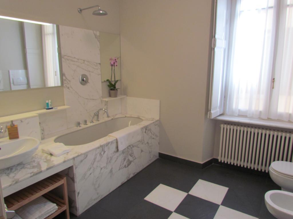 Camera Matrimoniale con Bagno Privato