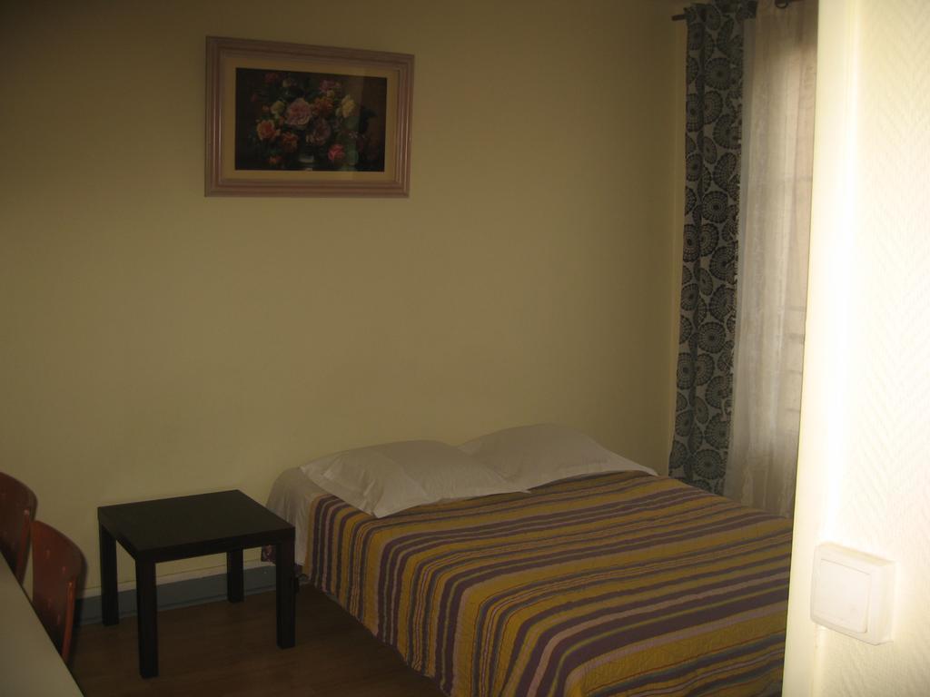 Twin Room,641047560:JPEG