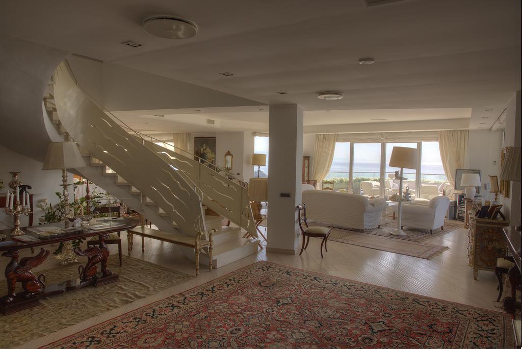 Double Room Balcony or Terrace,452153214:JPEG