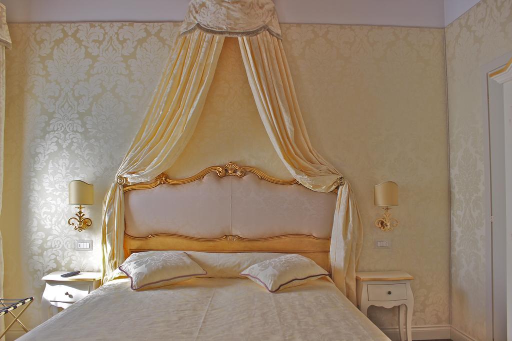 Deluxe Double Room Balcony,151329442:JPEG