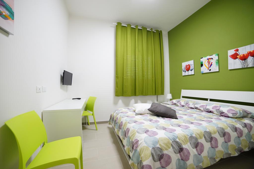 Double Room,200155630:JPEG