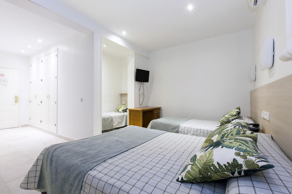 Double Room,669659982:JPEG