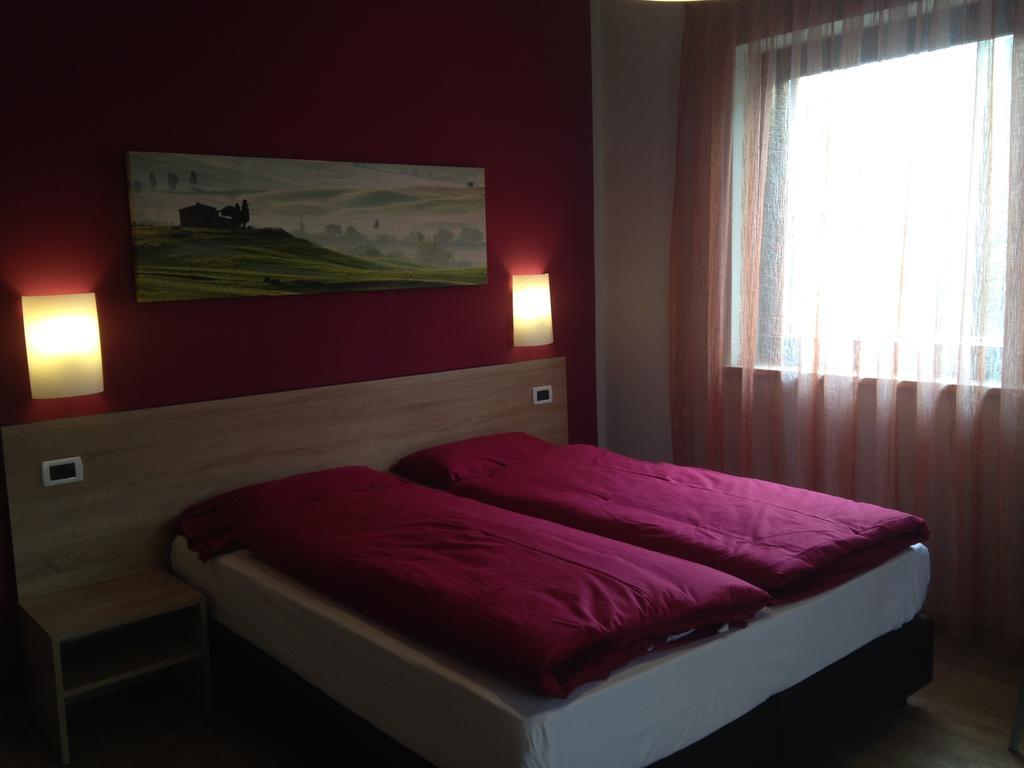 Classic Quadruple Room,203042173:JPEG