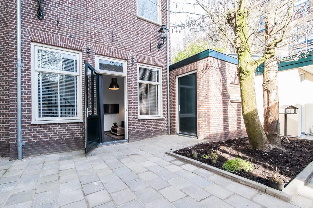 One-Bedroom Apartment,204863926:JPEG