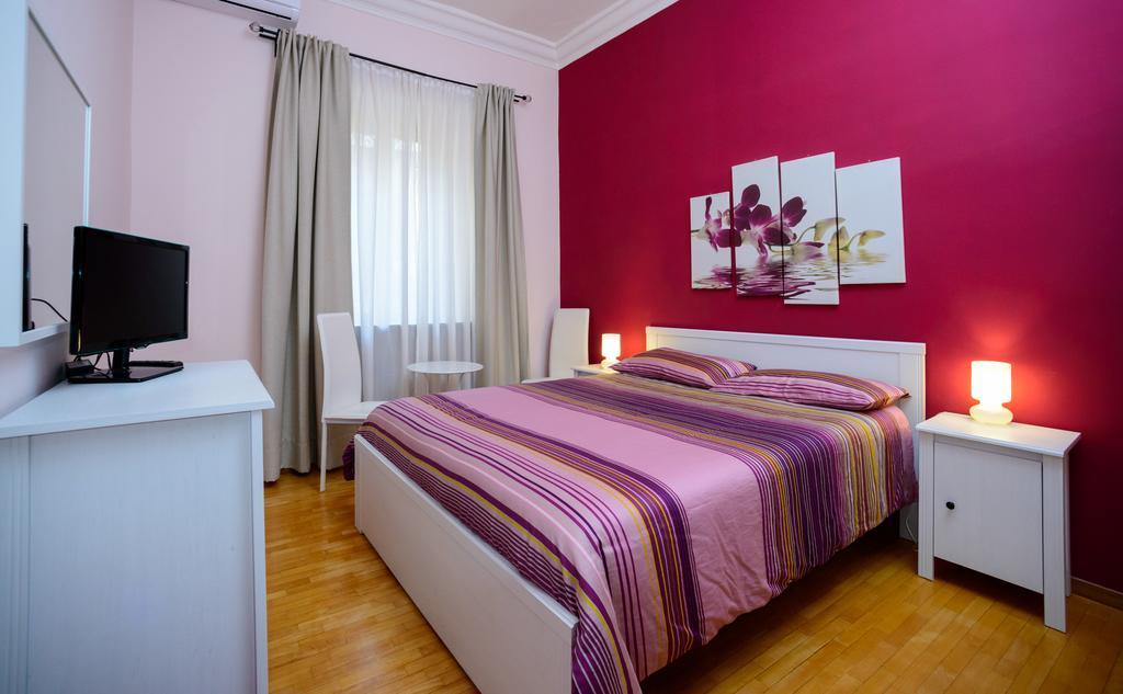 Double Room,206083075:JPEG