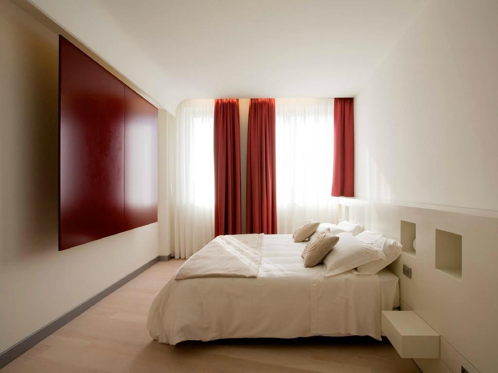 Deluxe Double Room,206860171:JPEG