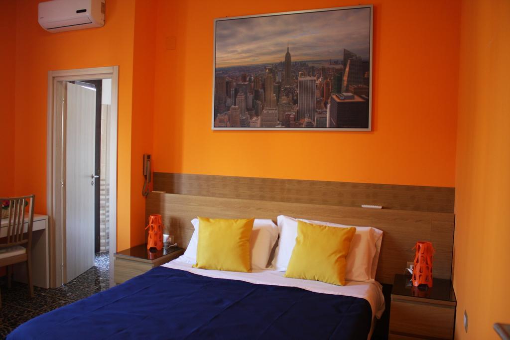 Double or Twin Room Private Bathroom,208327960:JPEG