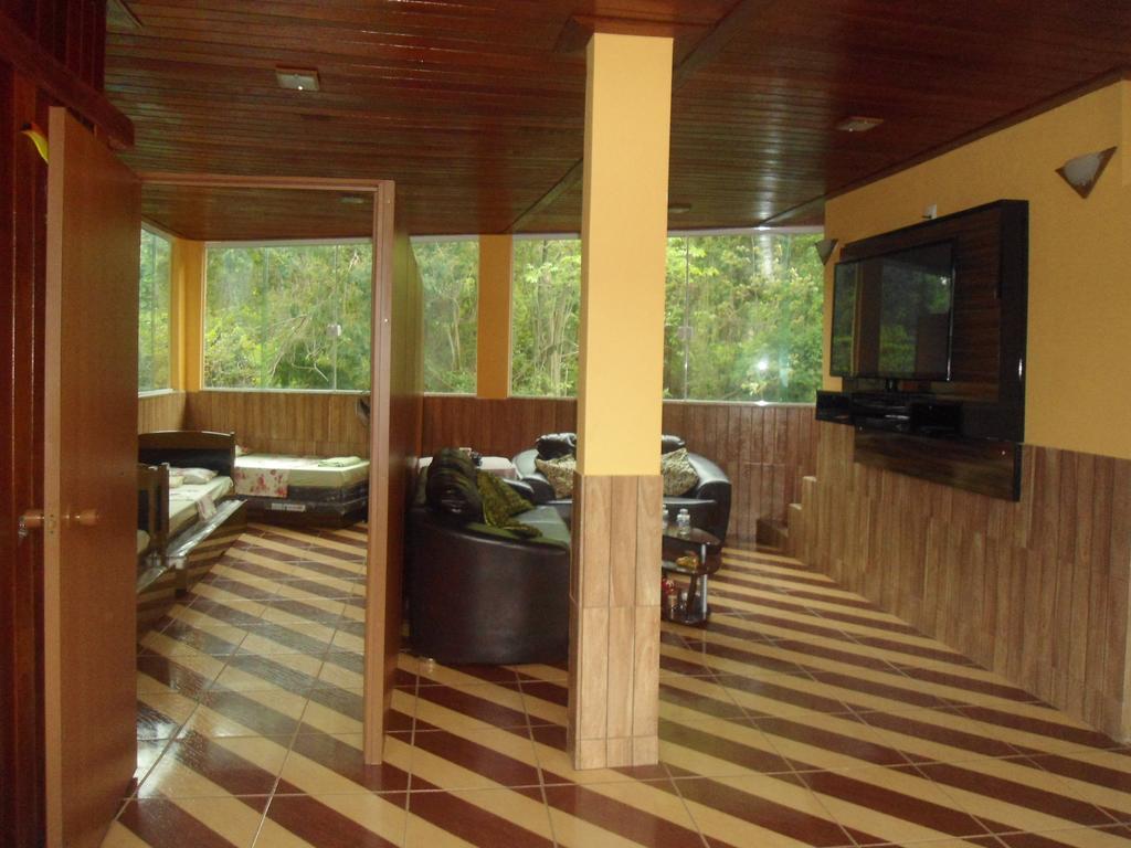 Quarto Família Deluxe