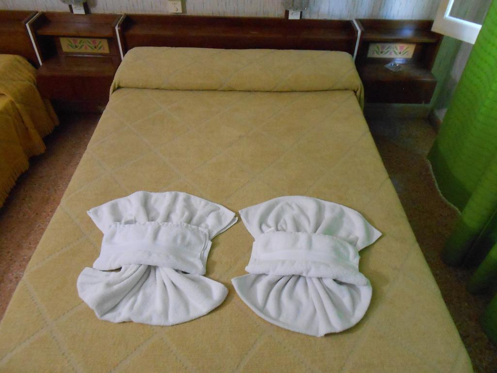 Double Room,213192263:JPEG