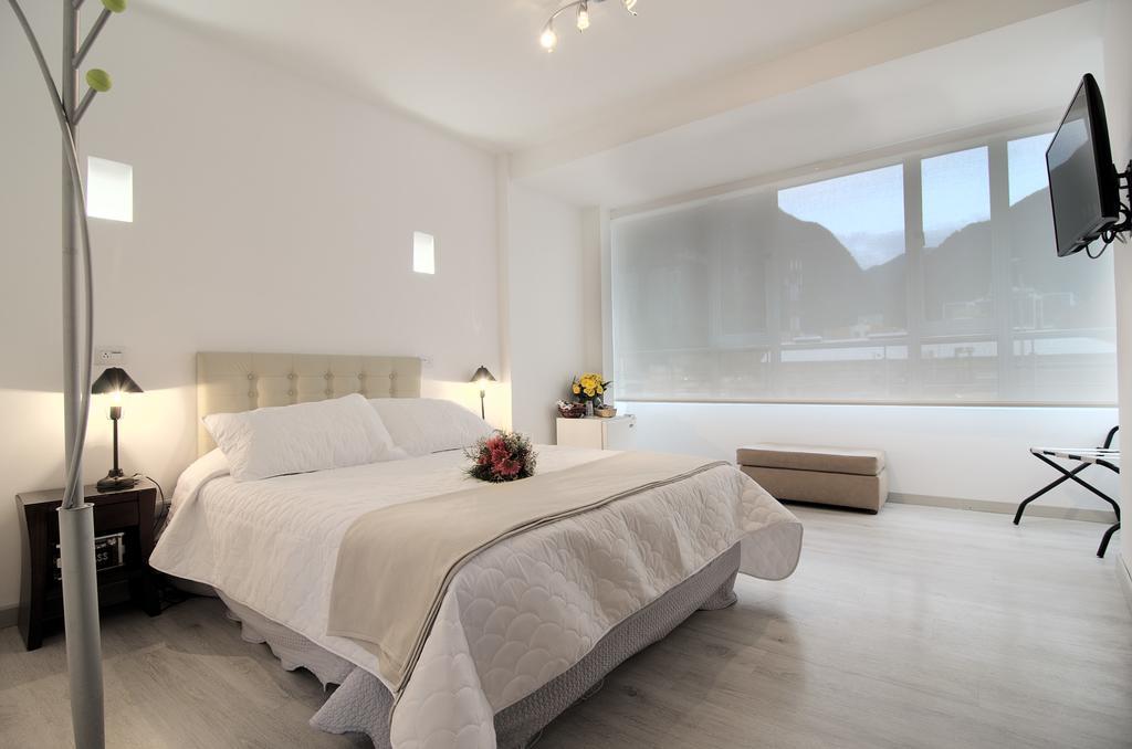 Standard Double Room,214400003:JPEG