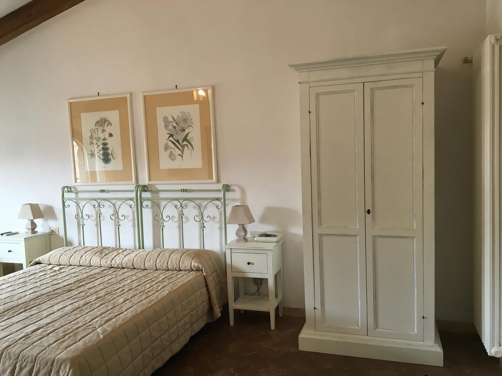Standard Family Room,214752809:JPEG