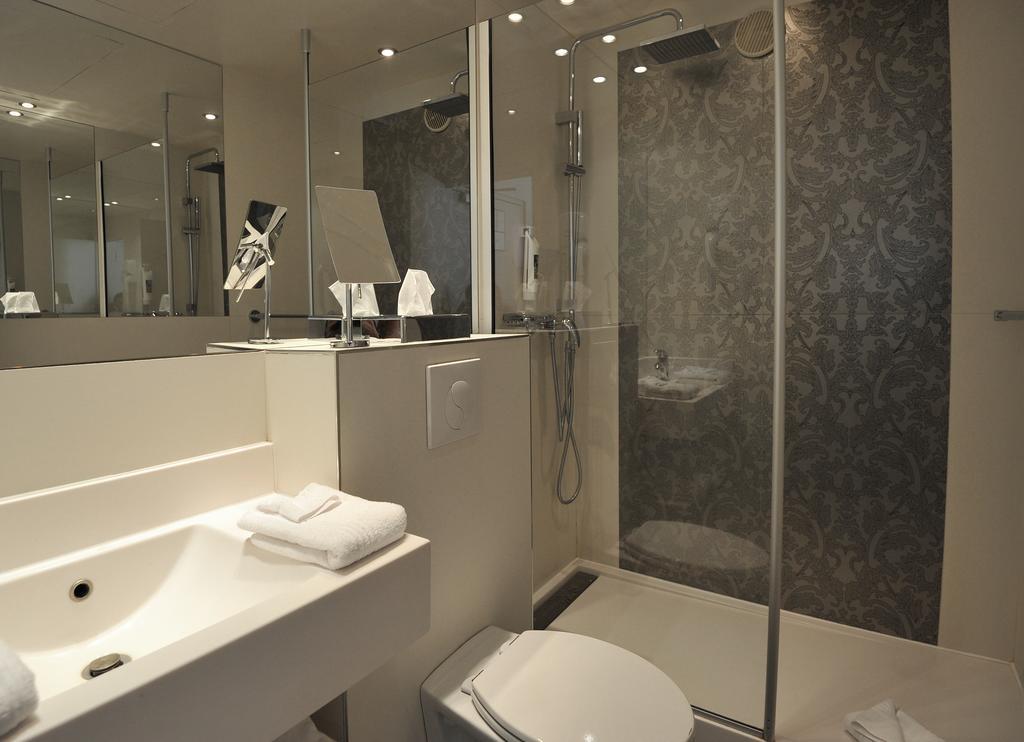 Classic Double Room,1704887968:JPEG