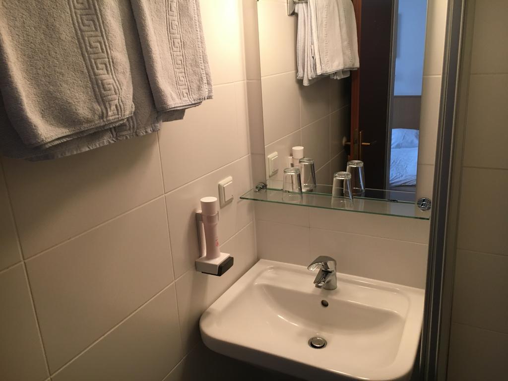 Quadruple Room,216353252:JPEG