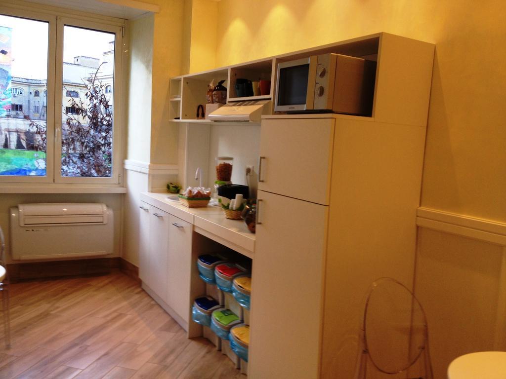 Single Room,710995057:JPEG