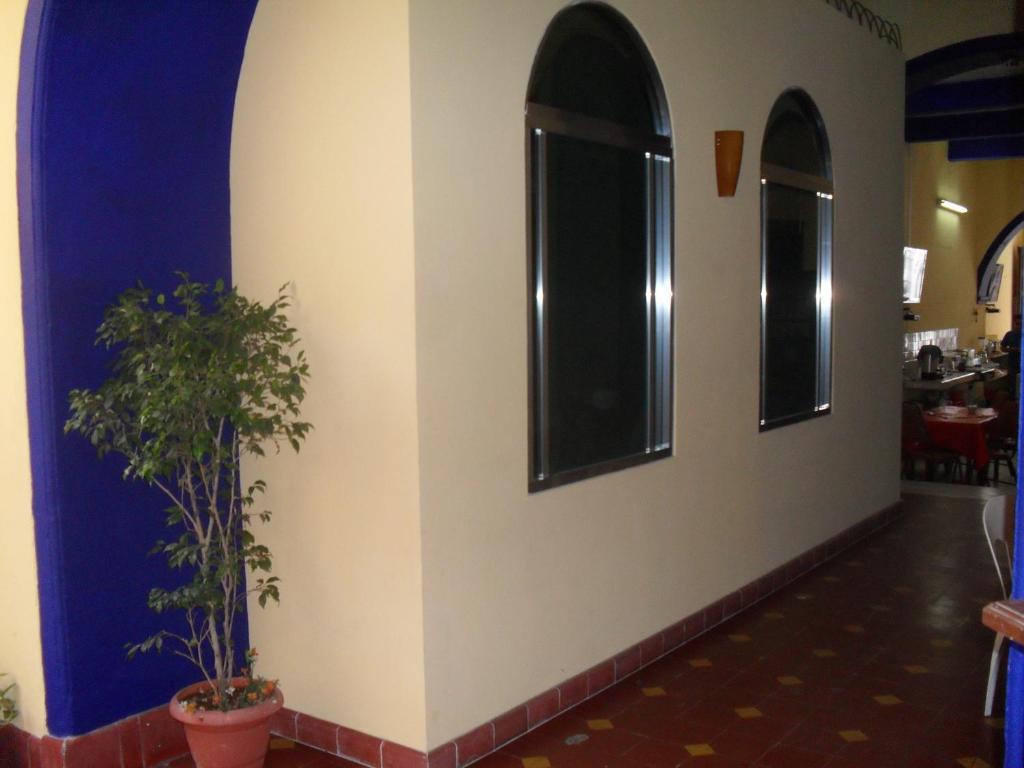 Deluxe Family Room,1580660165:JPEG