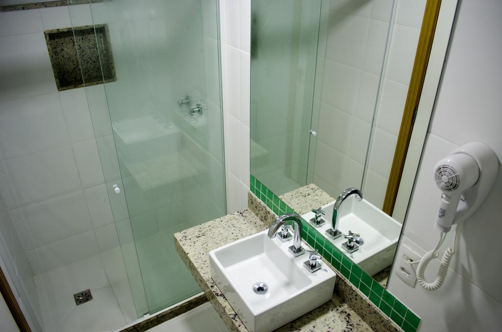 Quarto Duplo Standard