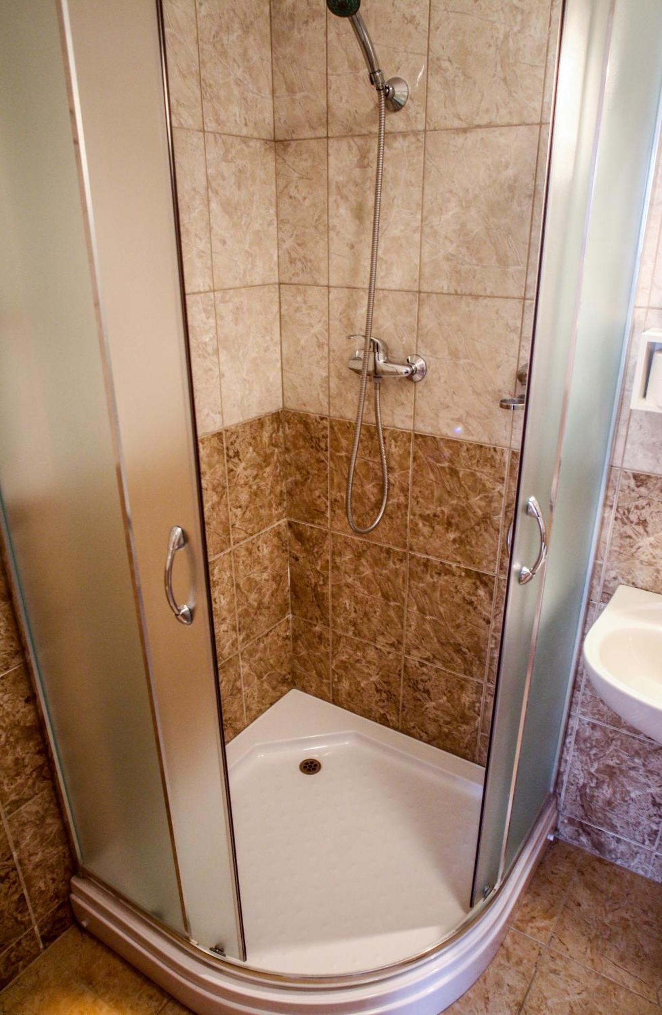 Standard Triple Room,1022781289:JPEG