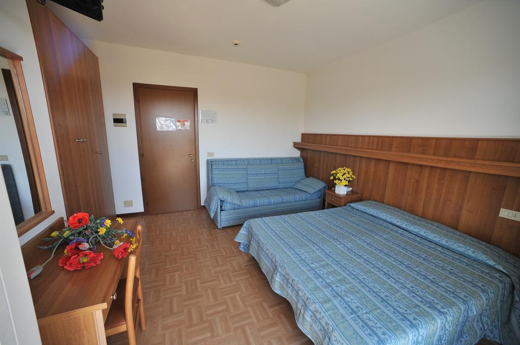 Triple Room Balcony