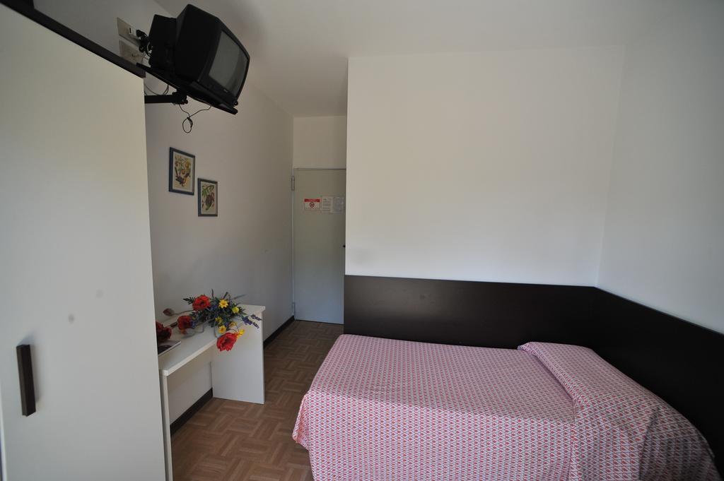 Single Room Balcony